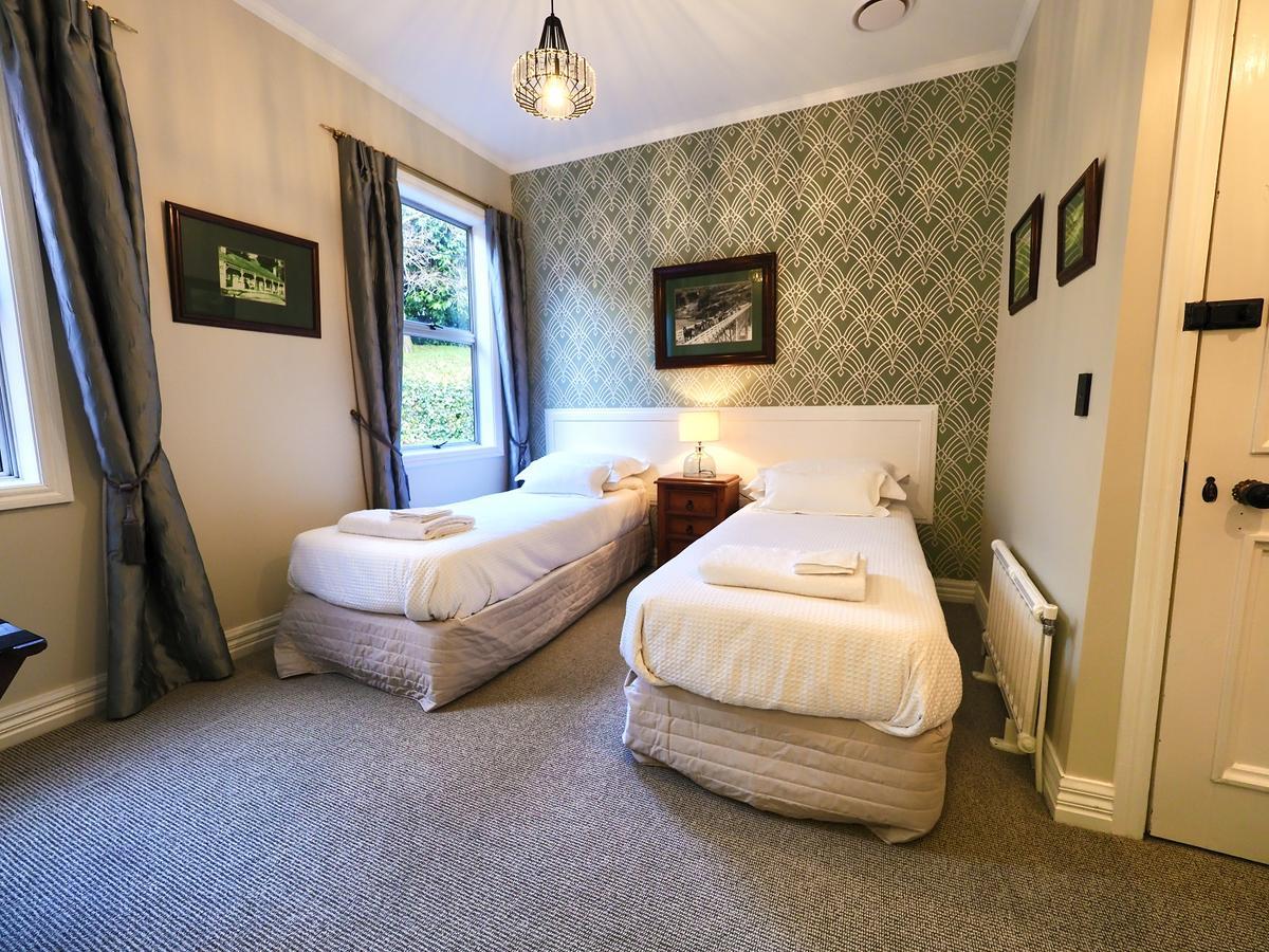 The Ferry Bed & Breakfast Квинстаун Экстерьер фото